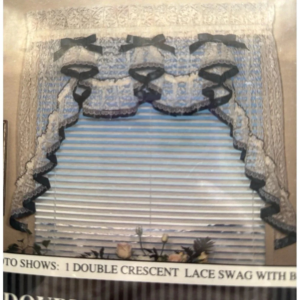 Vtg 1980s Double Crescent Lace Swag LOT of 4 New 80 x 30 Green Satin Lace Bows
